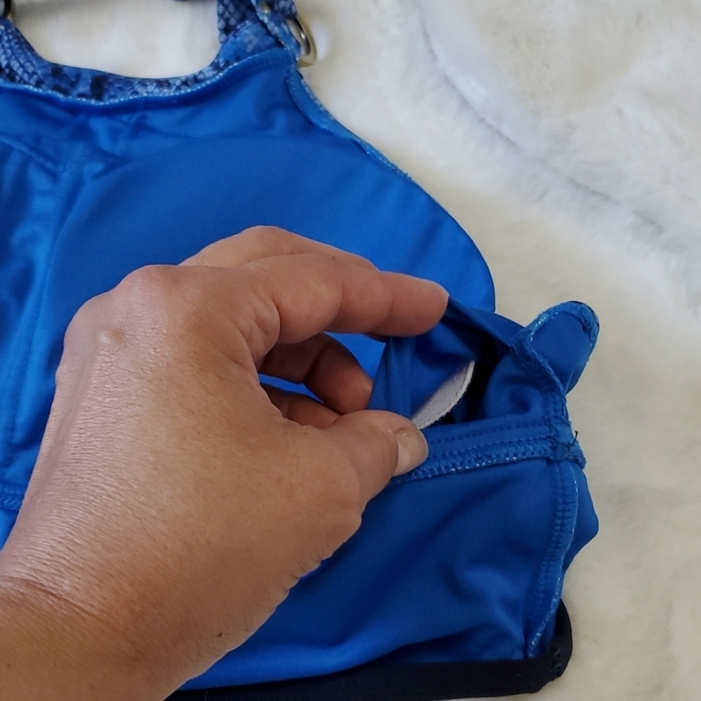 MK (TOP ONLY) HIGH NECK HALTER BIKINI TOP/WORKOUT TOP - Picture 7 of 11